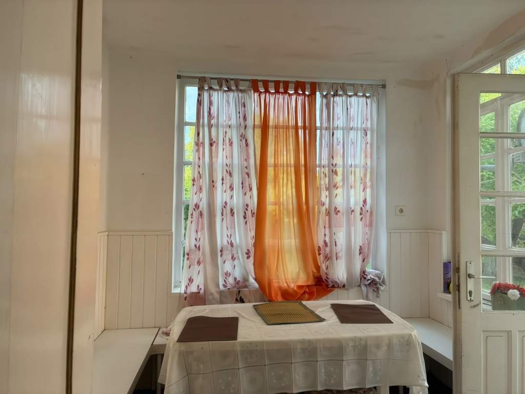 veranda